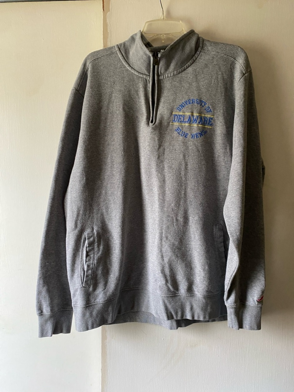 University of Delaware Gray Half-Zip Pullover Sweatshirt
